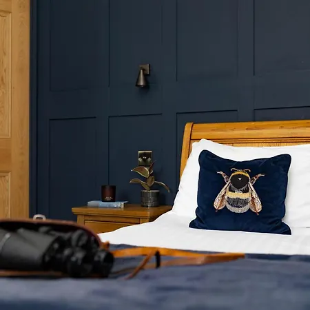 Nyaraló Killerby Old Hall With Hot Tub And Swimming Pool