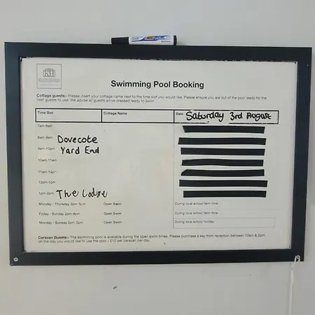 Killerby Old Hall With Hot Tub And Swimming Pool Scarborough