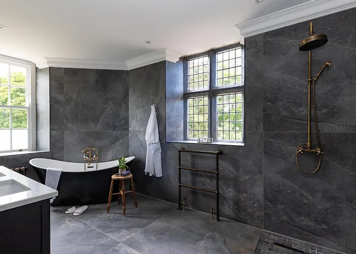 Holiday home Killerby Old Hall With Hot Tub And Swimming Pool